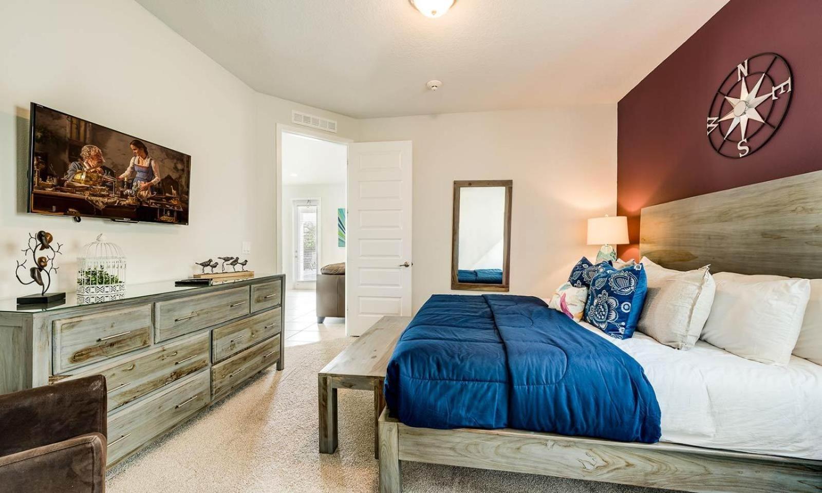Custom 9 Bdrm With Stunning Themes At Encore Holiday home *