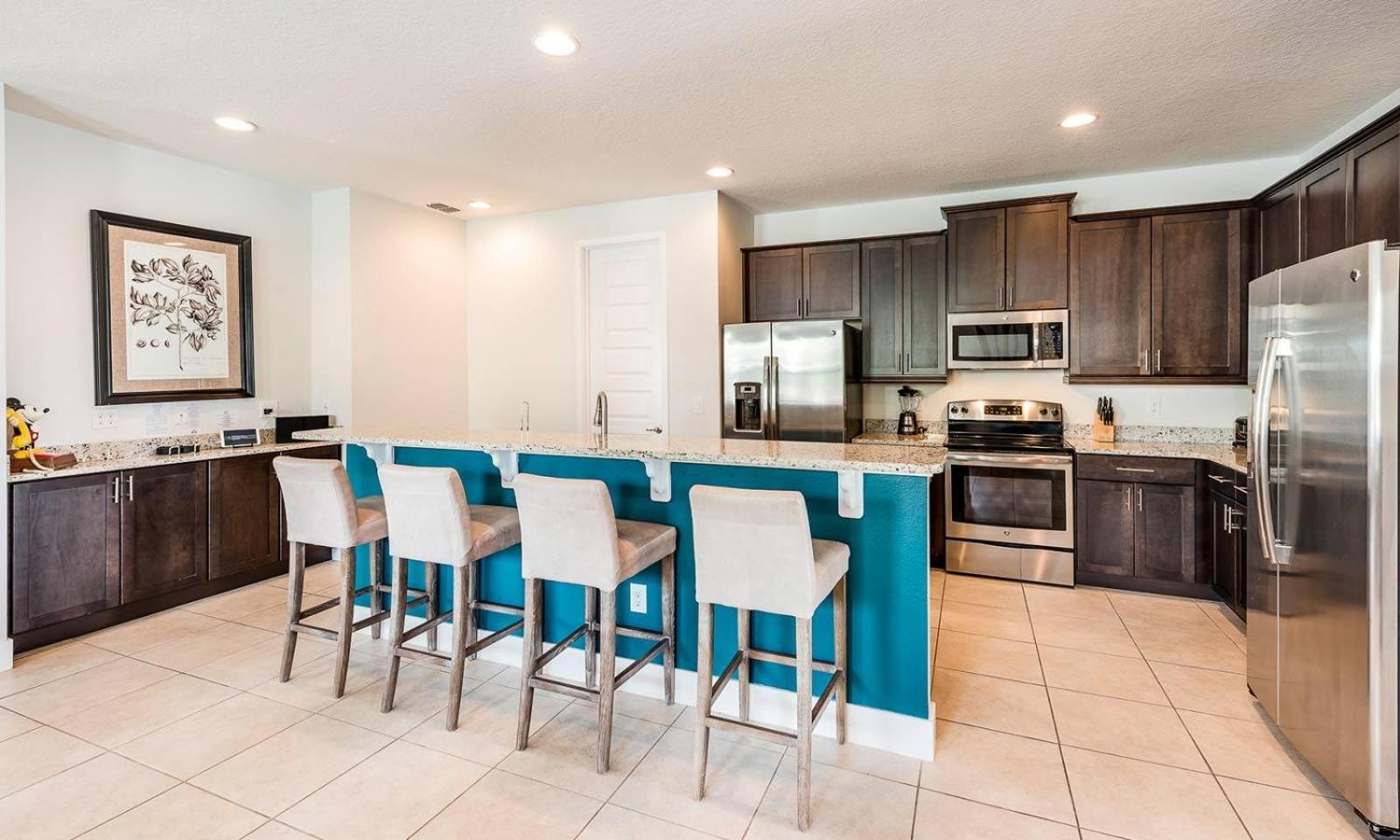 Custom 9 Bdrm With Stunning Themes At Encore Holiday home