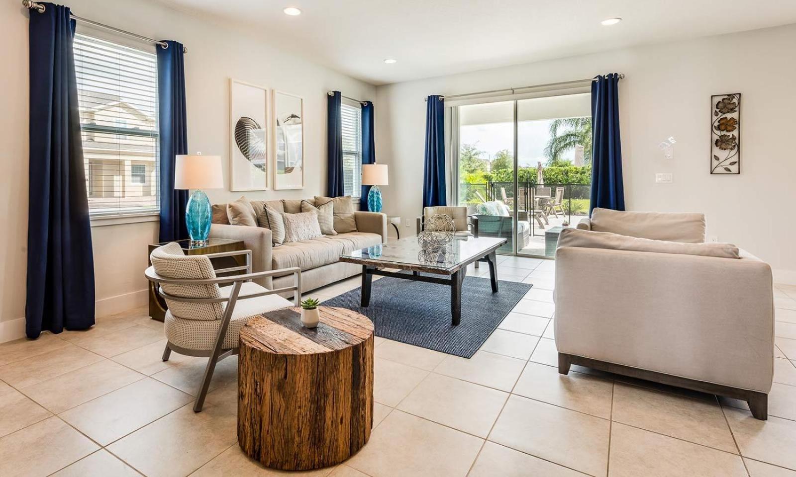 Holiday home Custom 9 Bdrm With Stunning Themes At Encore Orlando