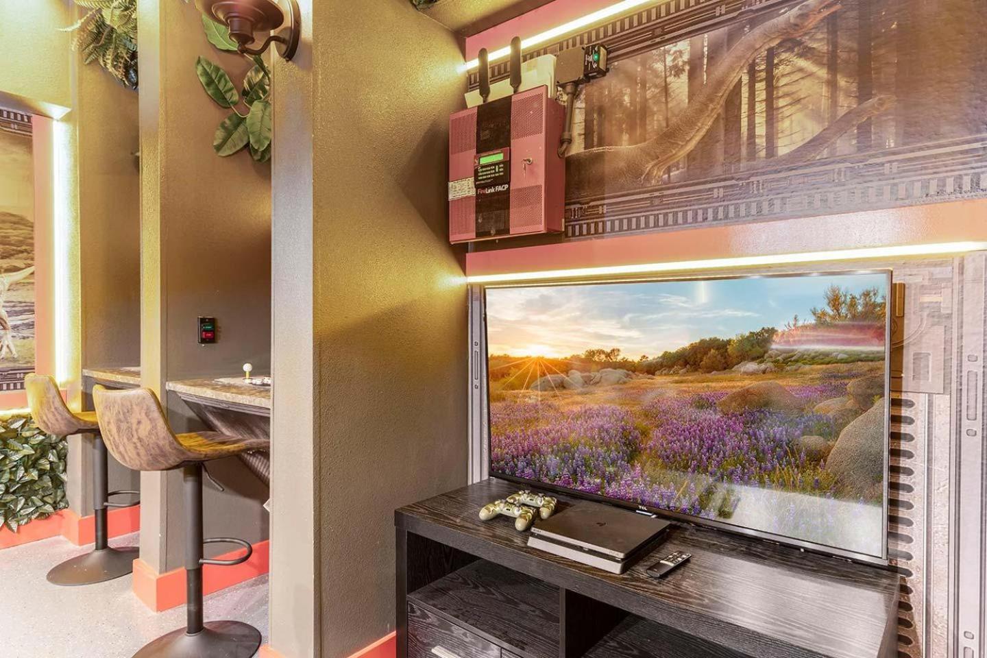 Ec375 - Theming Paradise With Games At Encore Holiday home