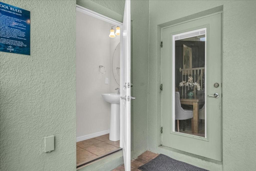 5 Bedrooms - 4,5 Bathrooms - Solterra 4618 Td Orlando