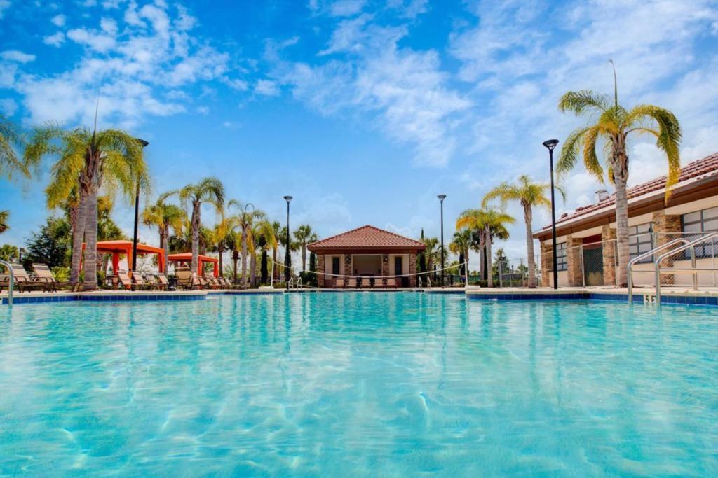 5 Bedrooms - 4,5 Bathrooms - Solterra 4618 Td Holiday home *