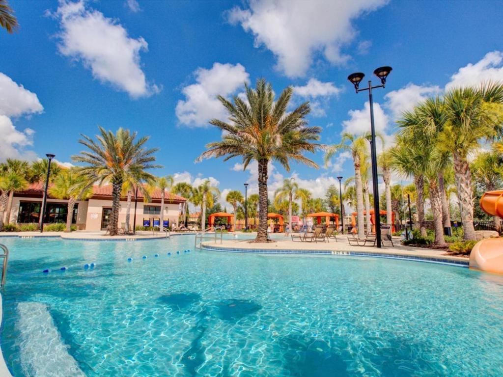 5 Bedrooms - 4,5 Bathrooms - Solterra 4618 Td *