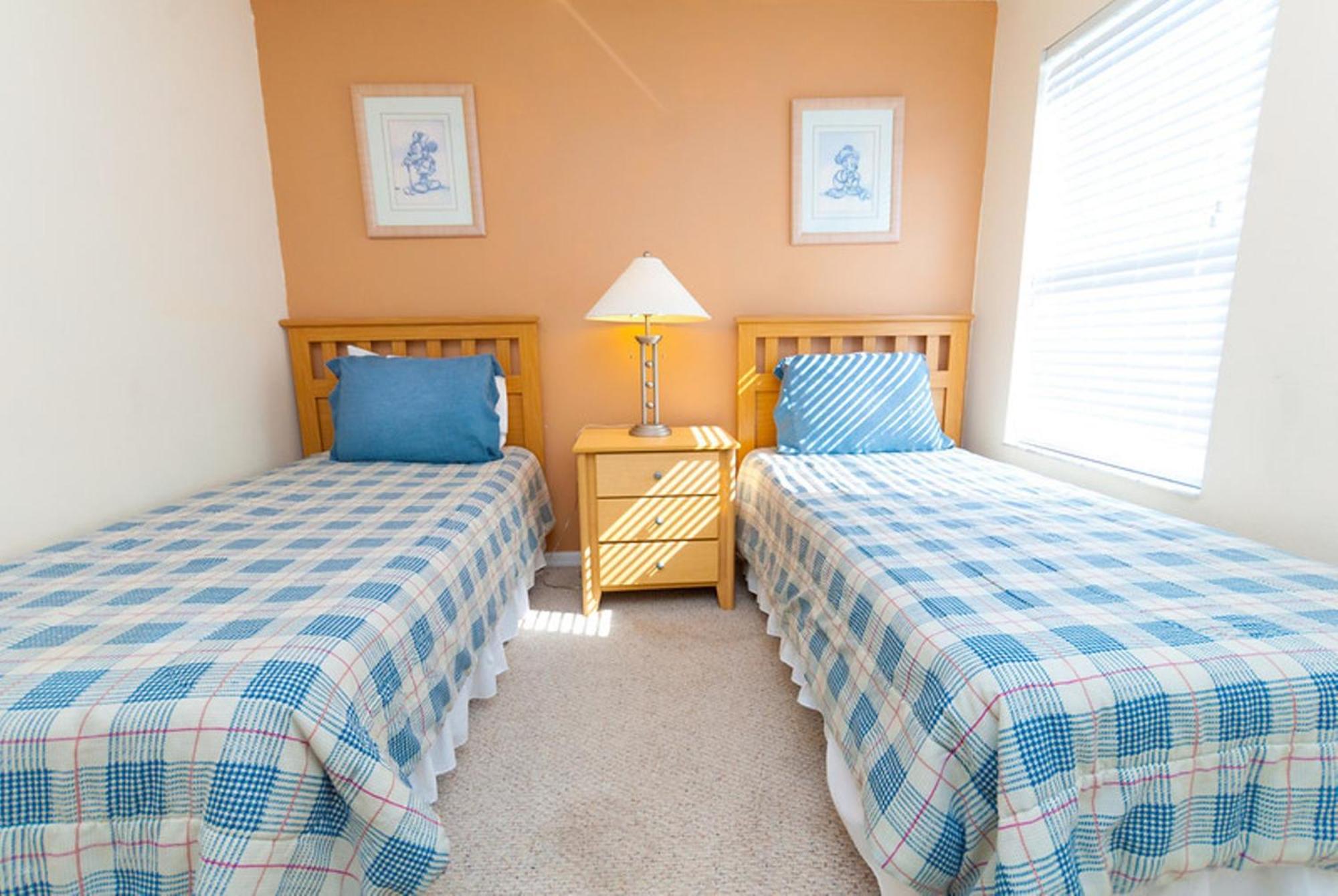 Holiday home 4 Bedroom Value With Private Pool *