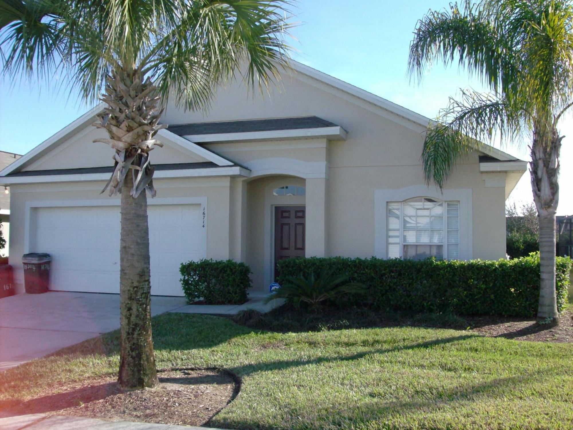 4 Bedroom Value With Private Pool Holiday home