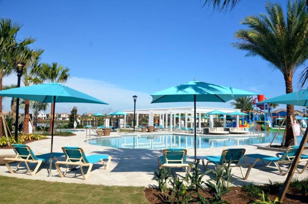 5 Bedrooms - 4,5 Bathrooms - Windsor At Westside 8936 Al *