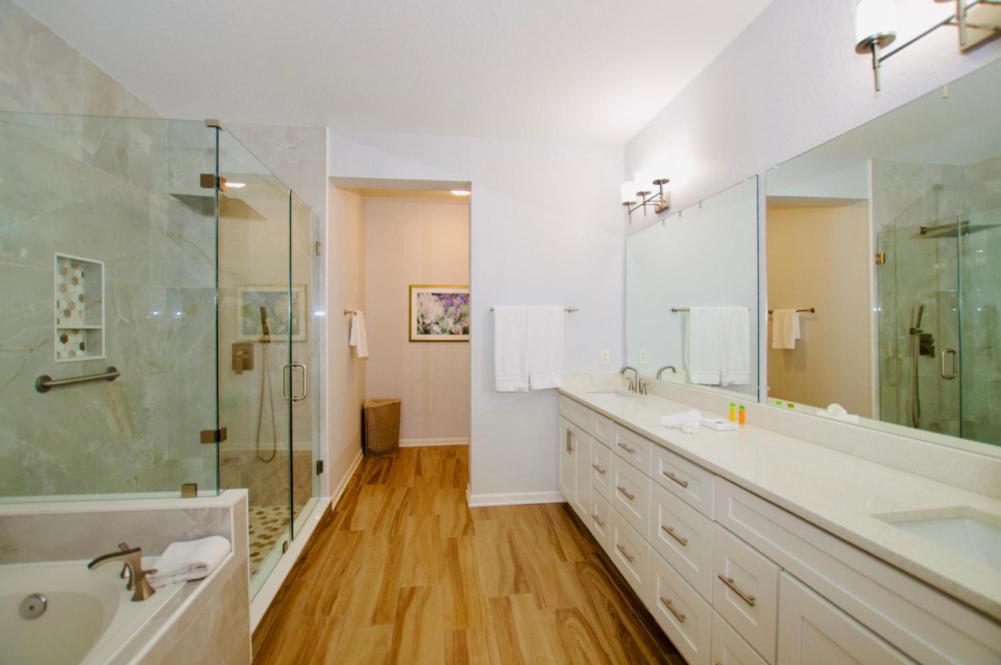 Apartment Vista Cay Luxury 4 Bedroom *
