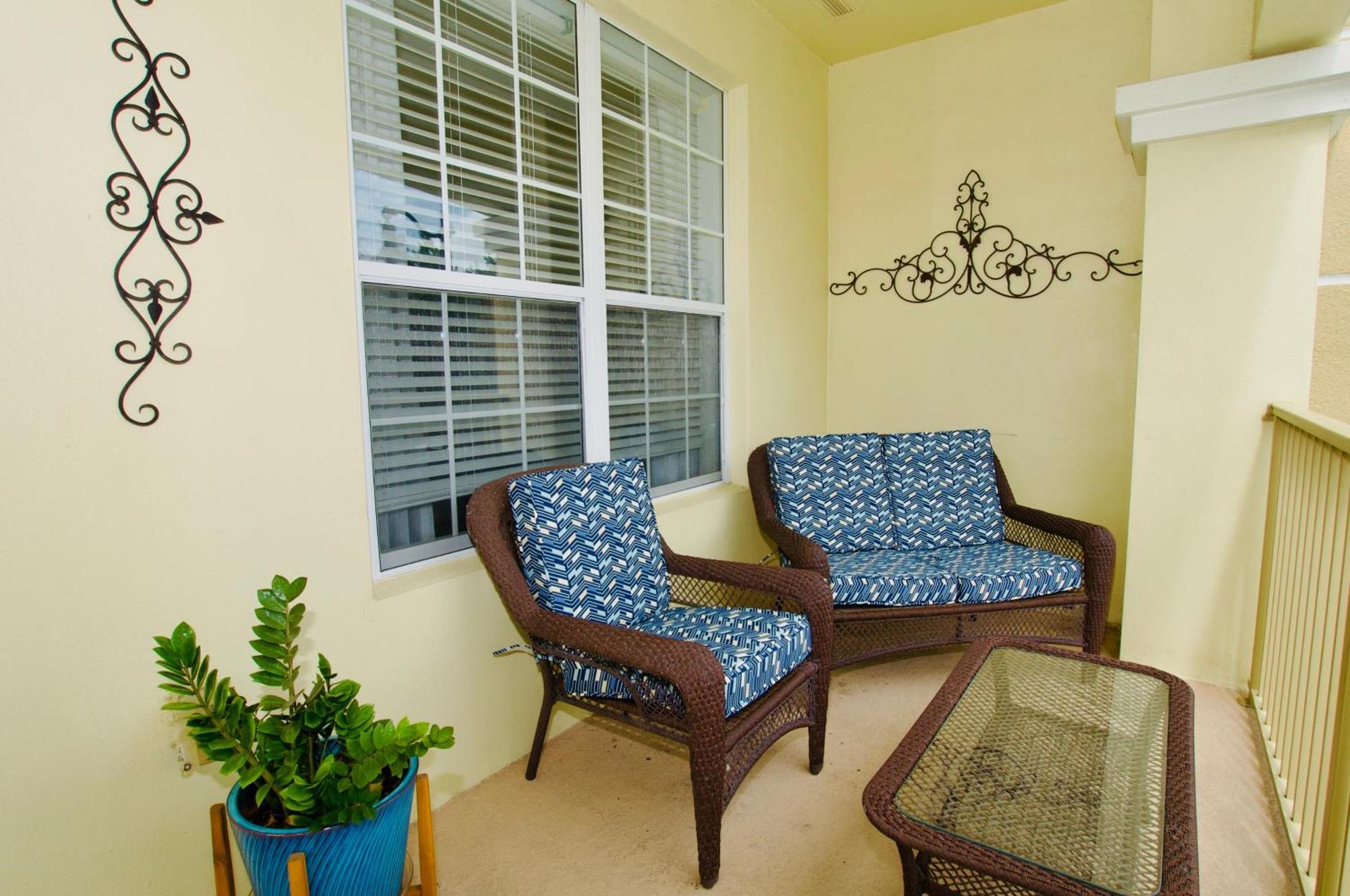 Vista Cay Luxury 4 Bedroom