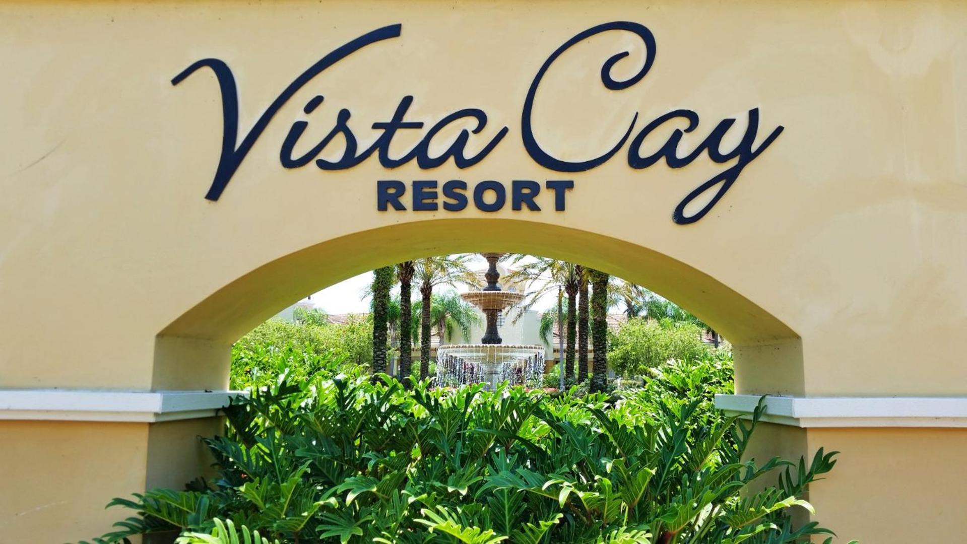 Vista Cay 63 By *
