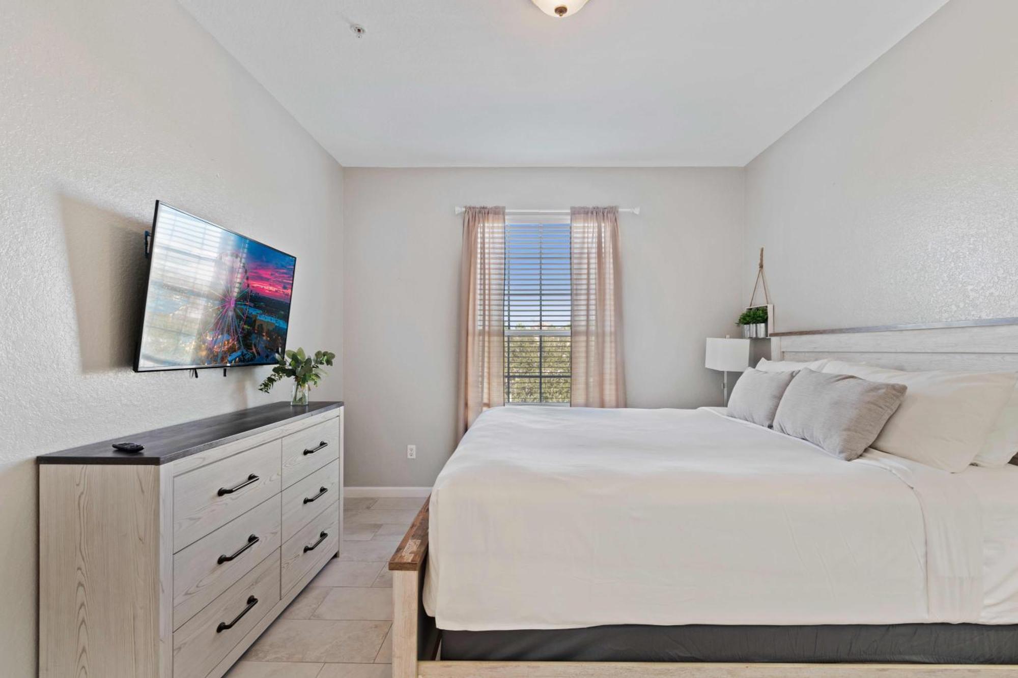 4114 Breakview Drive 306 Apartment