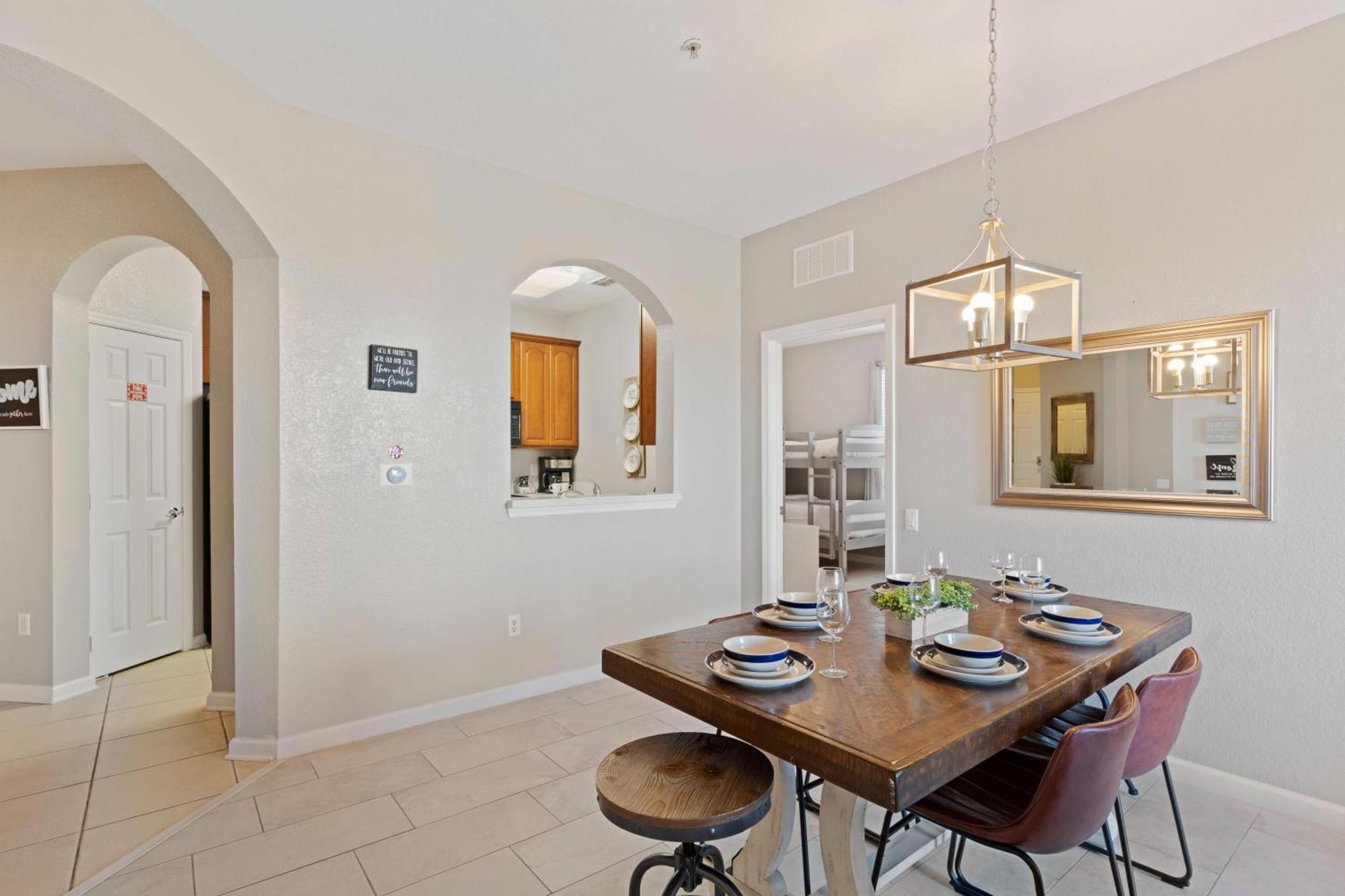 4114 Breakview Drive 306 *