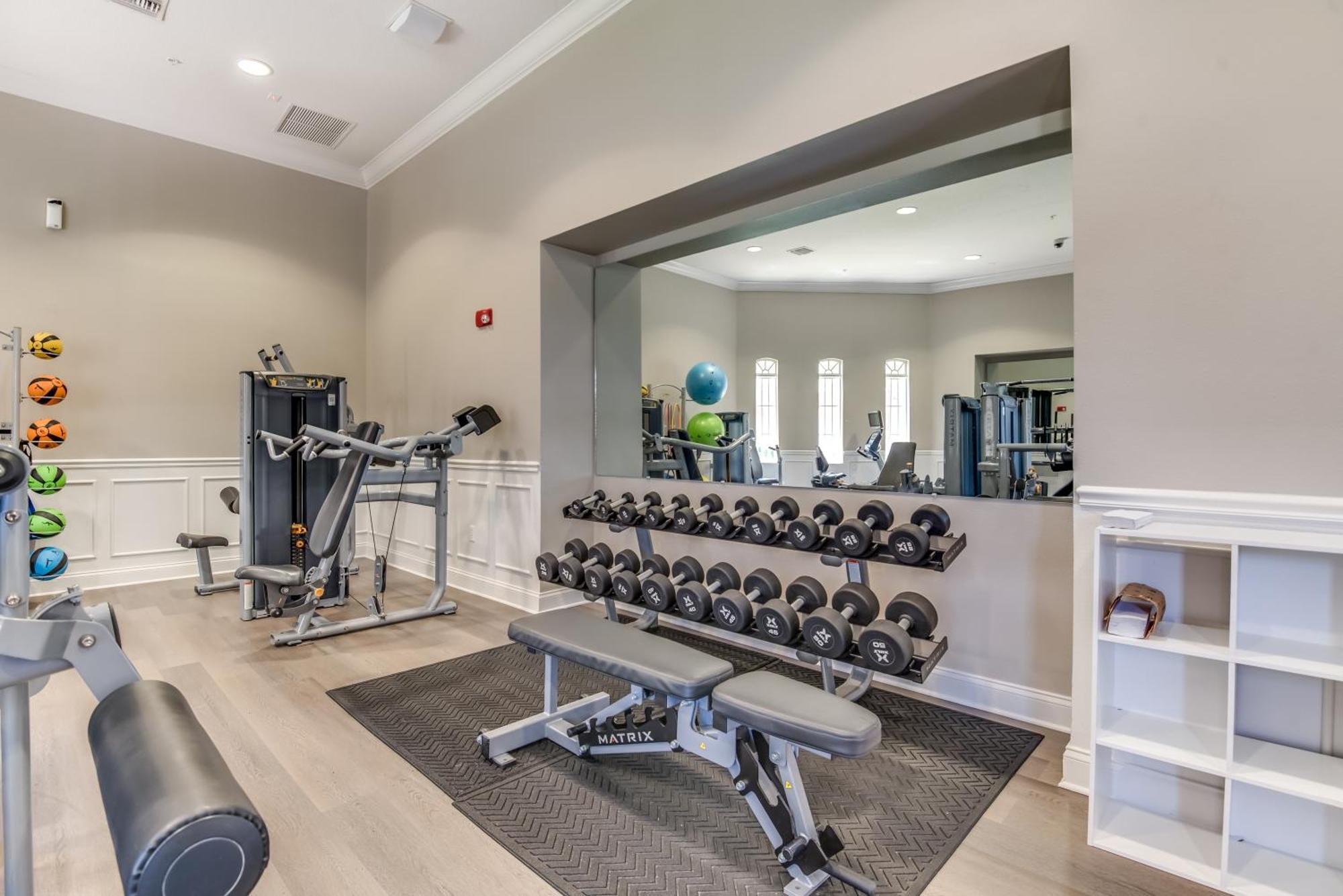 4804 Cayview Avenue 307 Apartamento