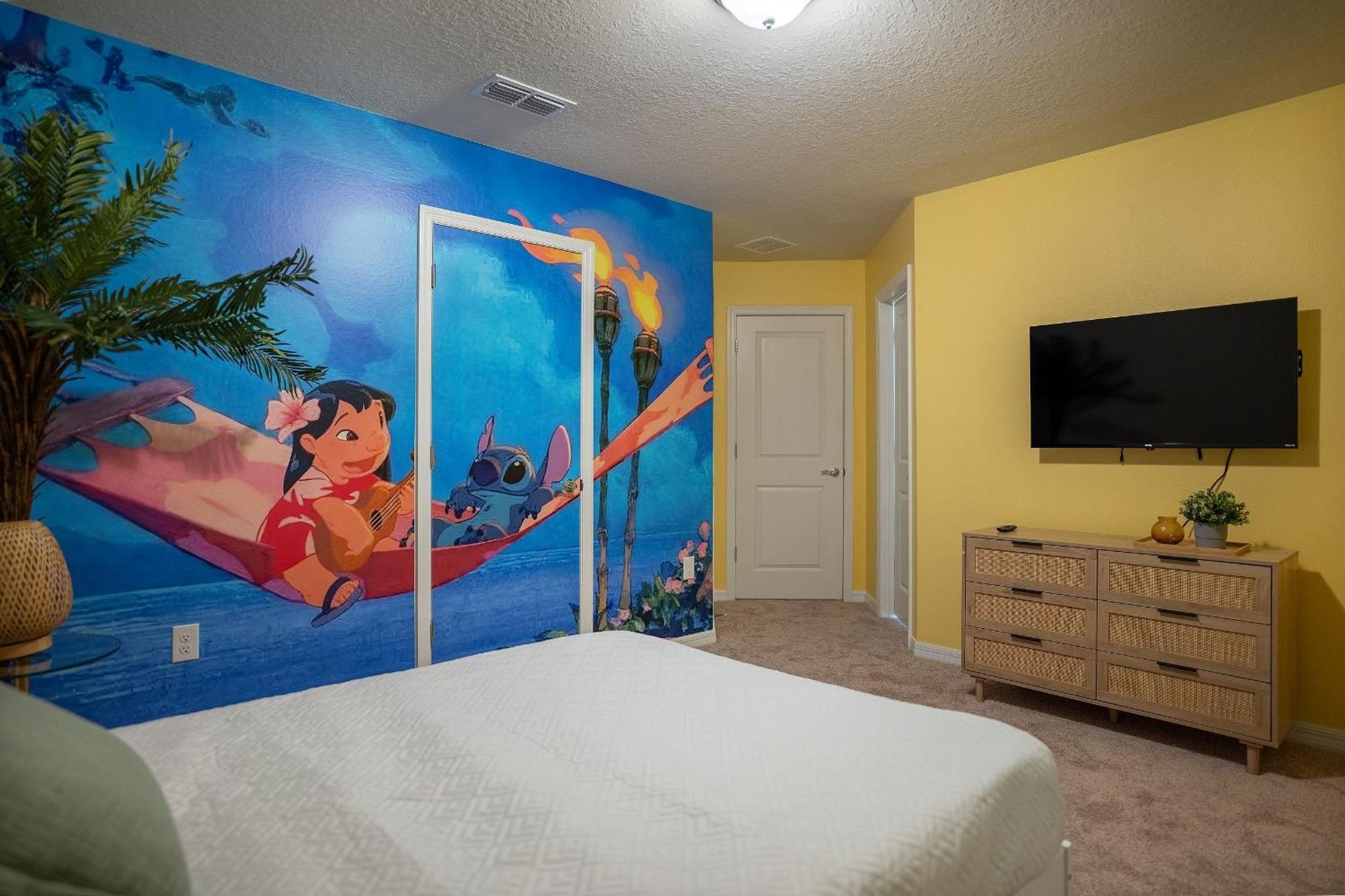 Exquisite 10br/8ba For 28 + Game Room/arcade/pool Villa *