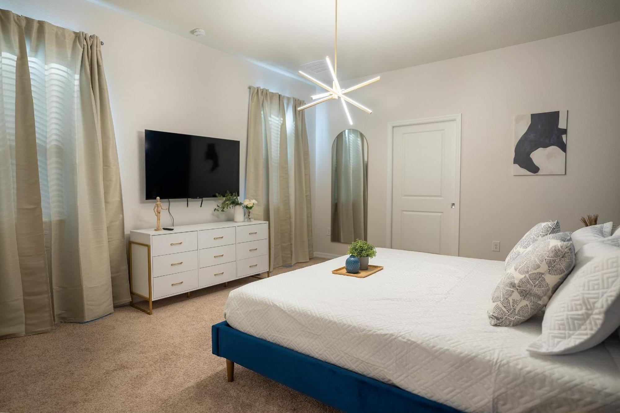 Exquisite 10br/8ba For 28 + Game Room/arcade/pool