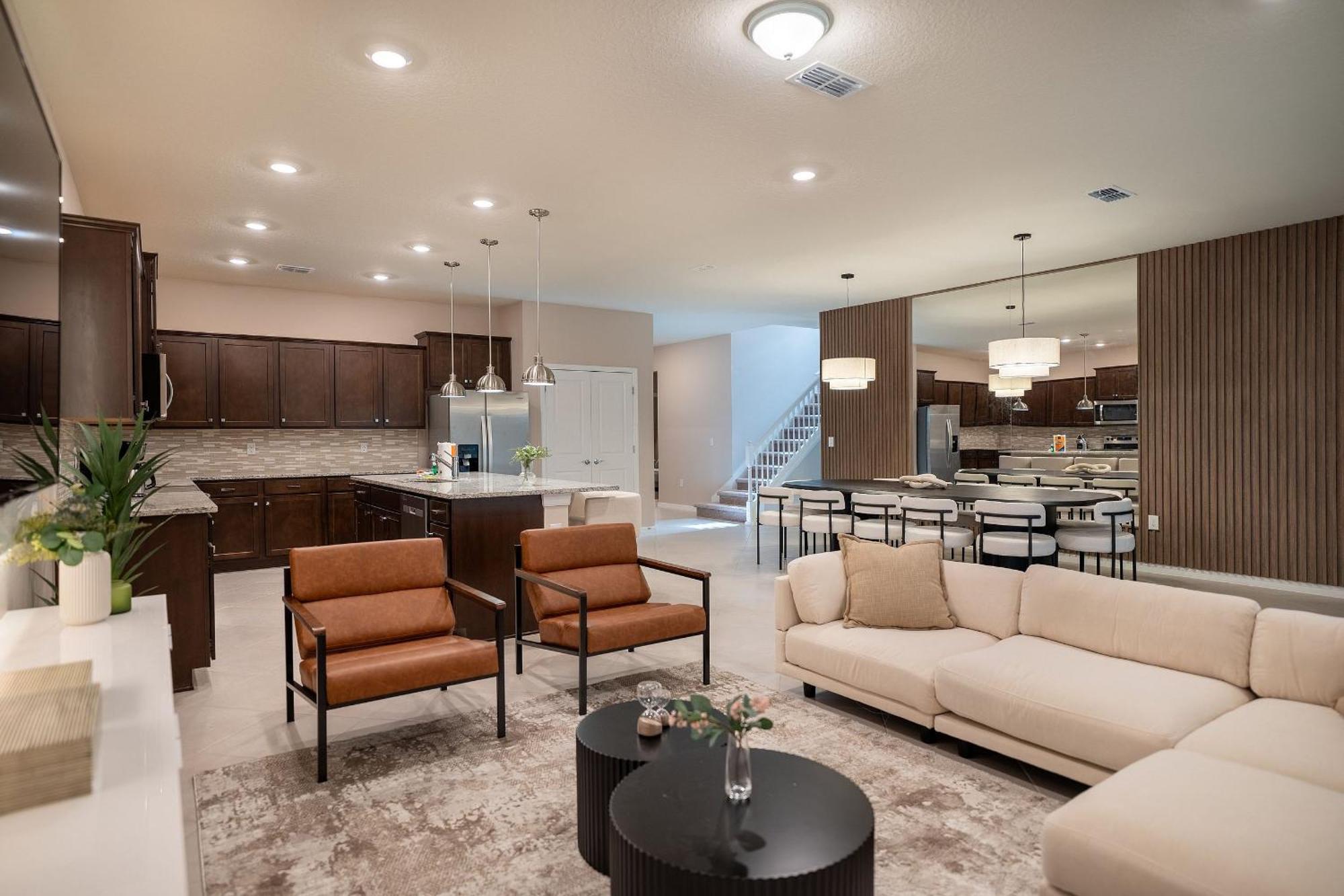 Villa Exquisite 10br/8ba For 28 + Game Room/arcade/pool *