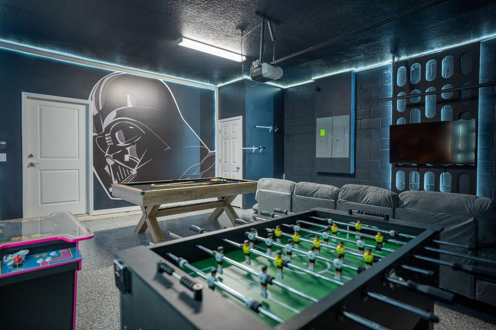 Exquisite 10br/8ba For 28 + Game Room/arcade/pool