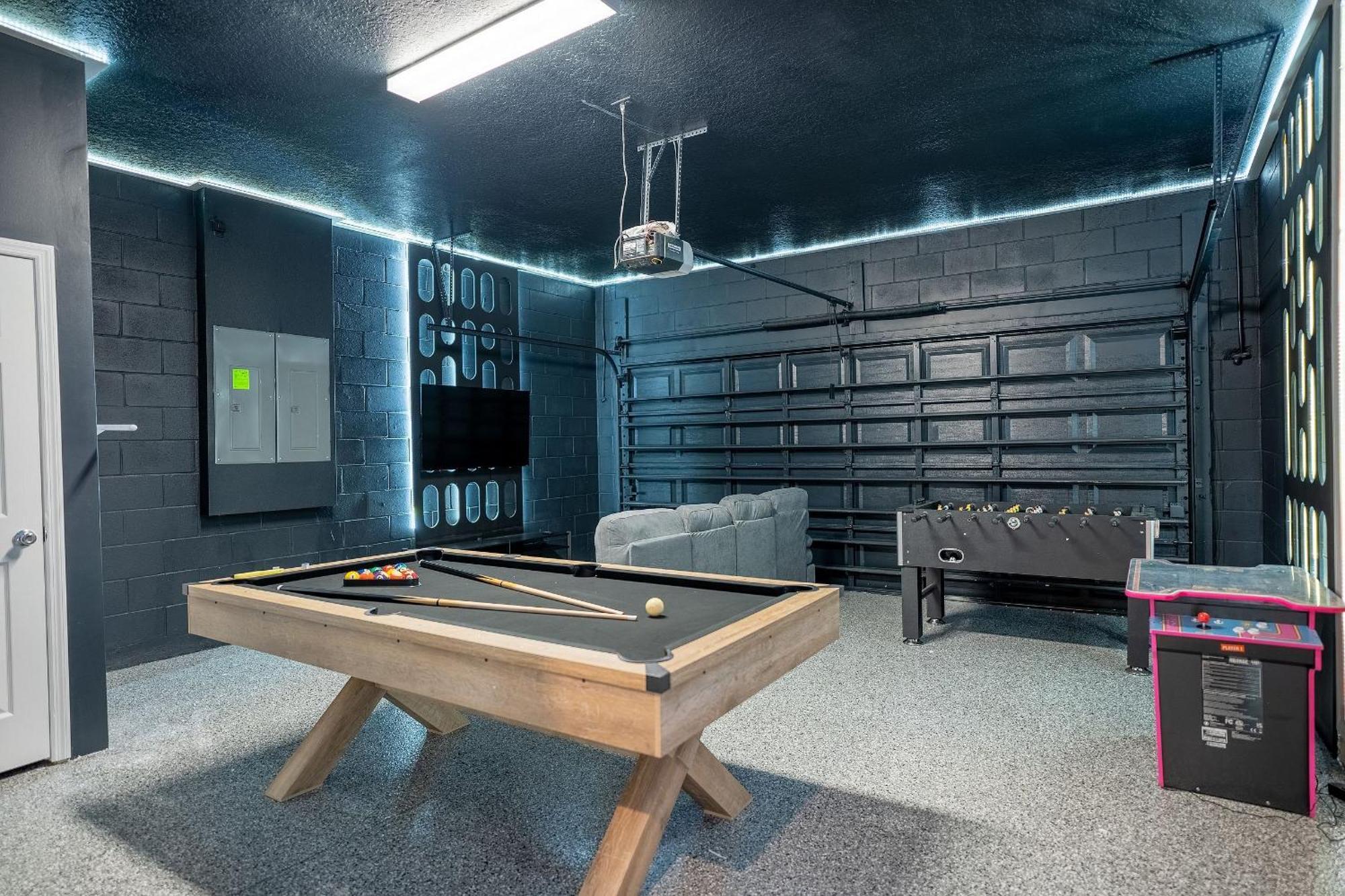 Exquisite 10br/8ba For 28 + Game Room/arcade/pool