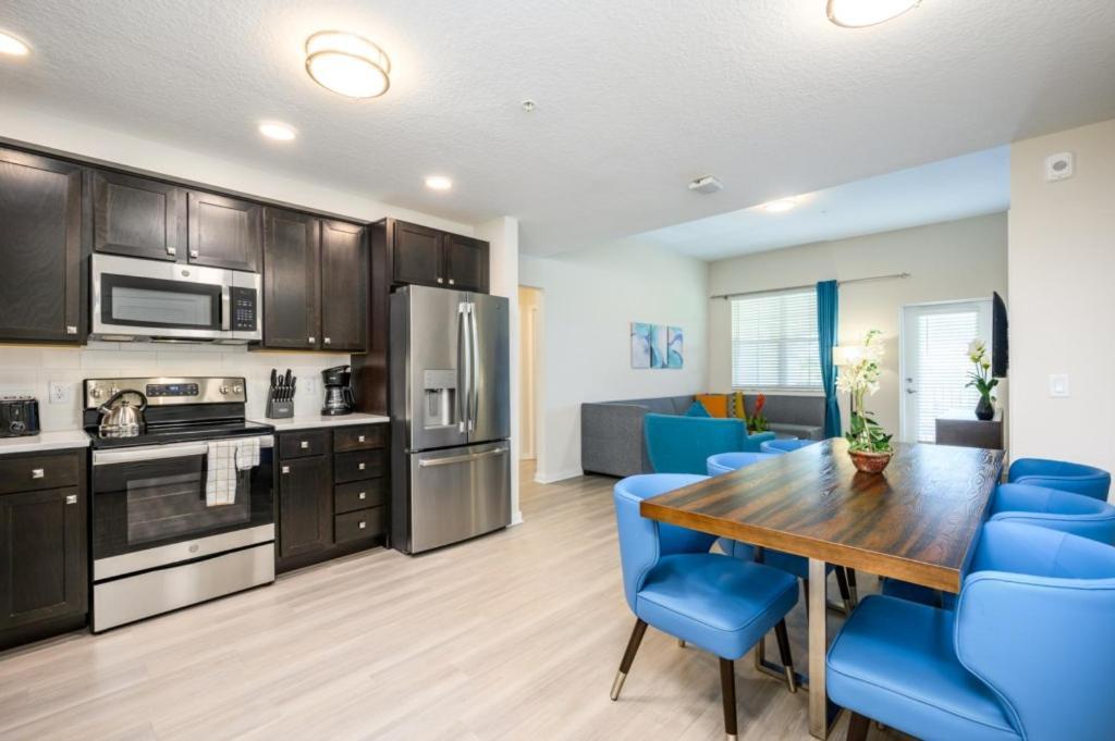 New Modern Vista Cay Reserve - 5006