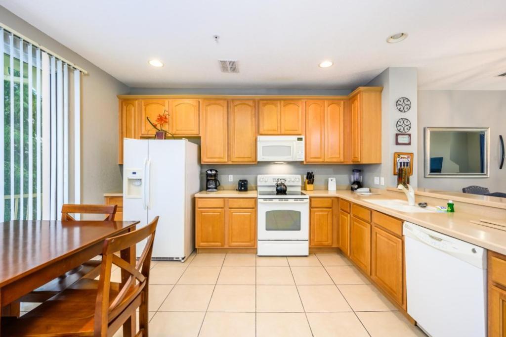 Apartment New And Gorgeous Townhome, Vista Cay - 4008 *