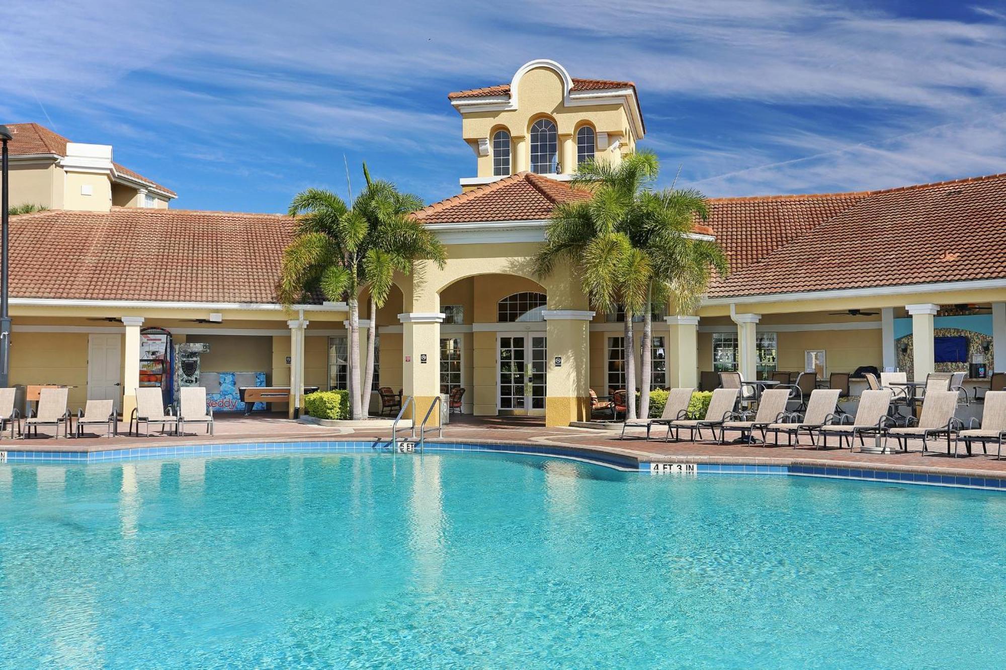 New And Gorgeous Townhome, Vista Cay - 4008