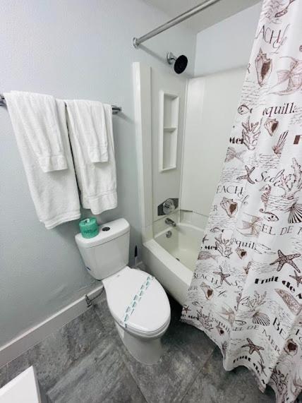 Apartamento Universal - View 2 Bedrooms *