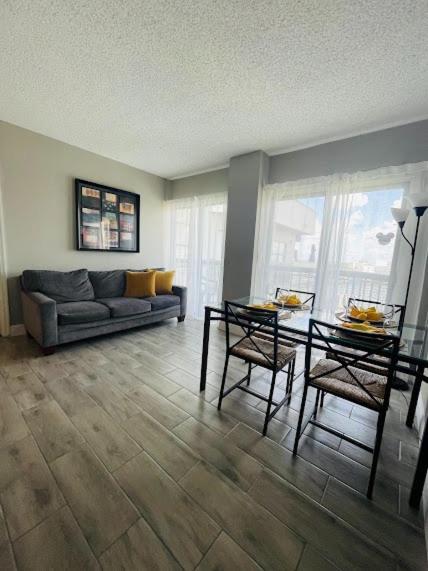 Apartamento Universal - View 2 Bedrooms Orlando