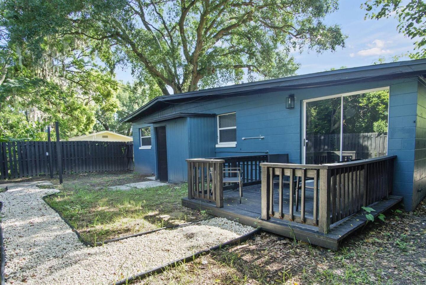 Private 3Br Unit Pet-Friendly Work Space! *