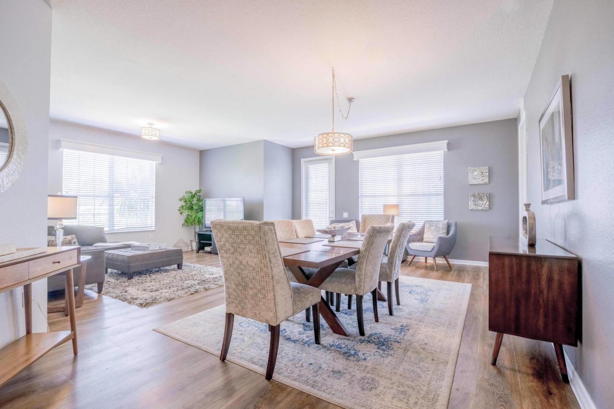 New! Fabulous Vista Cay Luxury Dream Near Theme Parks, And Walk To The Convention Center *