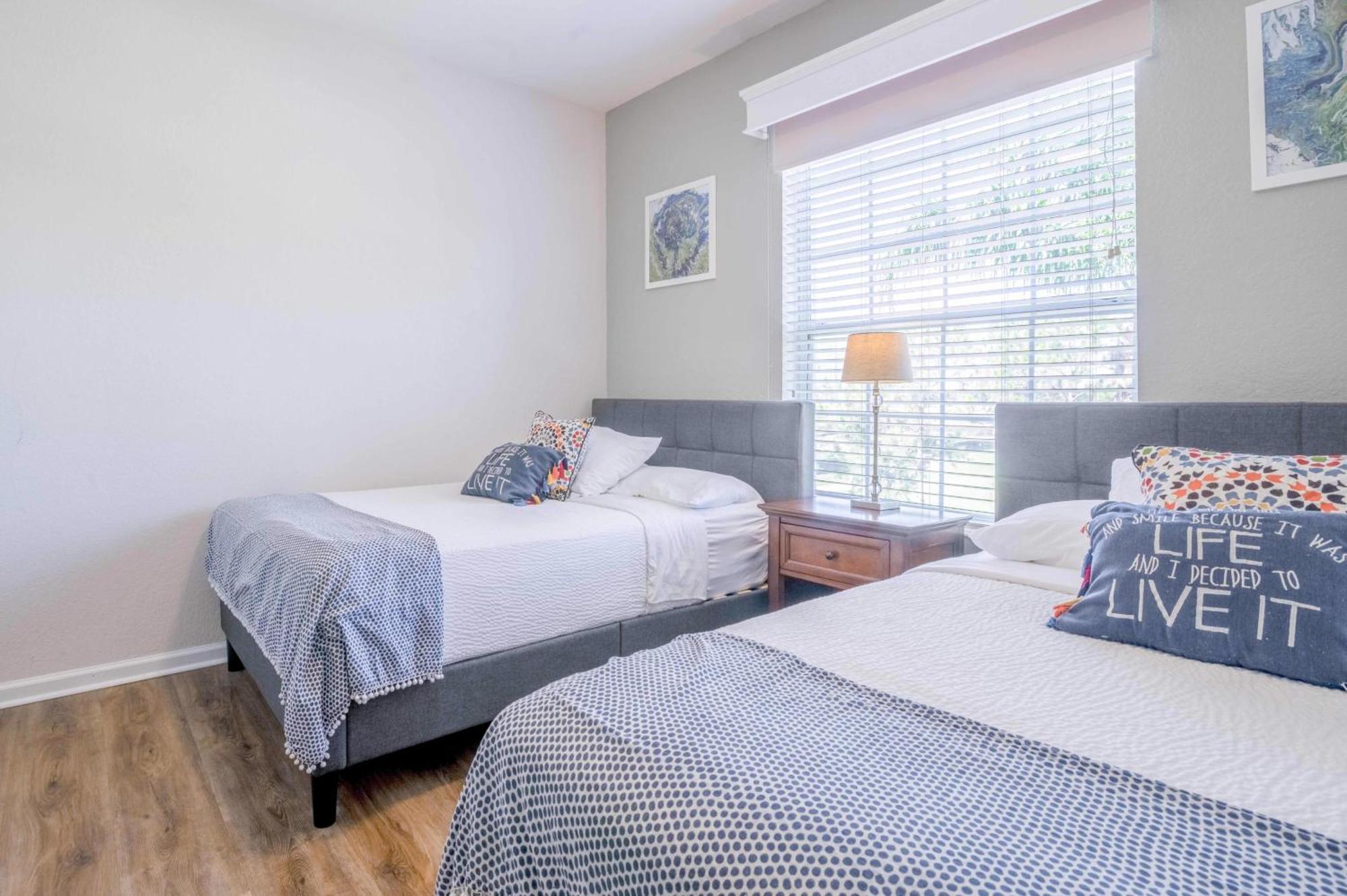 New! Fabulous Vista Cay Luxury Dream Near Theme Parks, And Walk To The Convention Center *