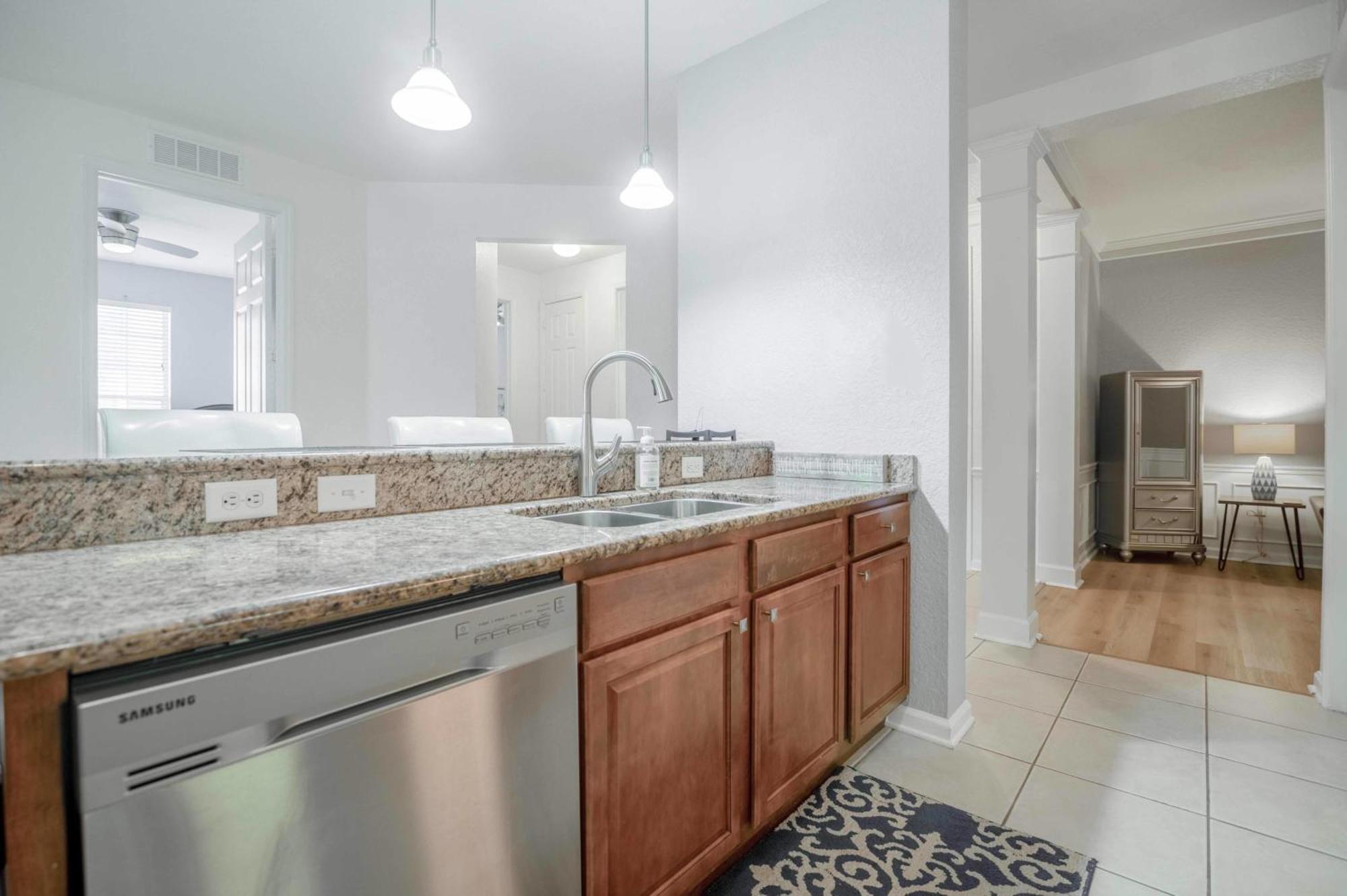 Vista Cay Jewel Huge New Stylish ! Near Parks & Conventions Kissimmee