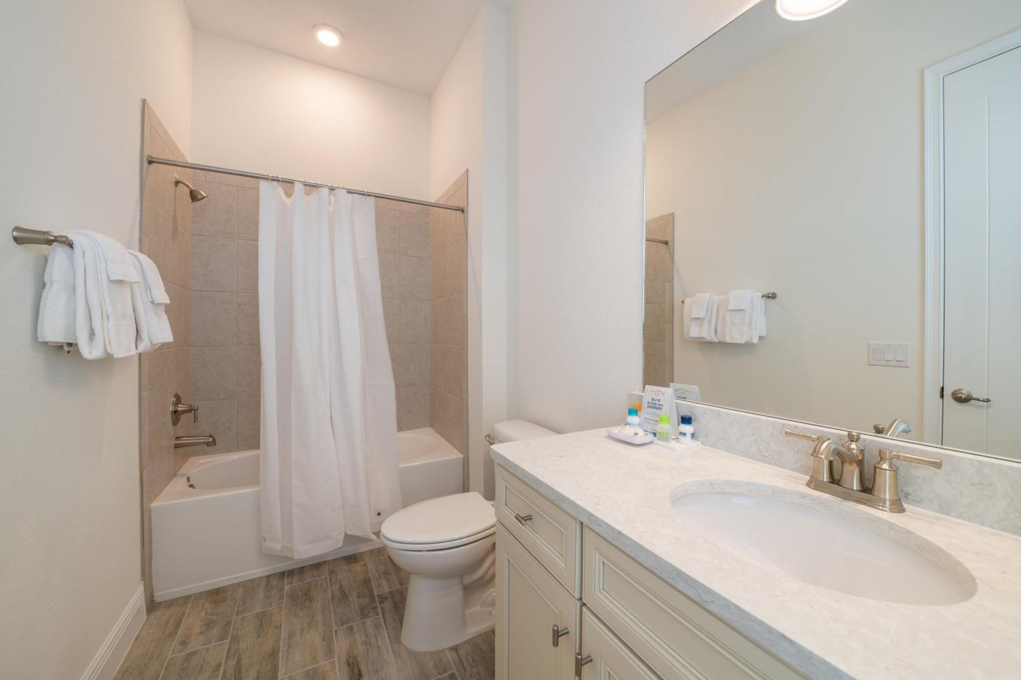 Holiday home Livin In Paradise With Private Hot Tub Near With Margaritaville Access - 8076dr