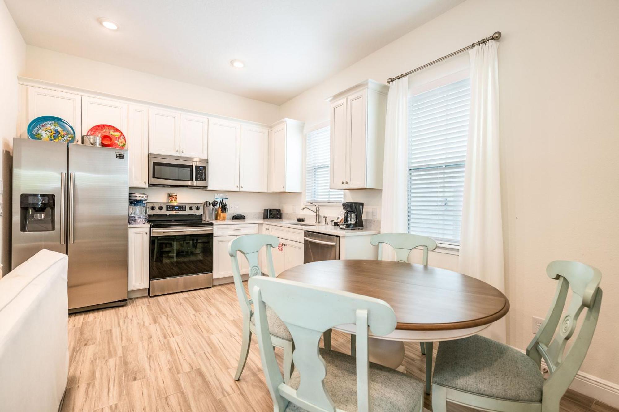 Be Our Guest With Hot Tub Near With Margaritaville Access - 8044dr * Orlando