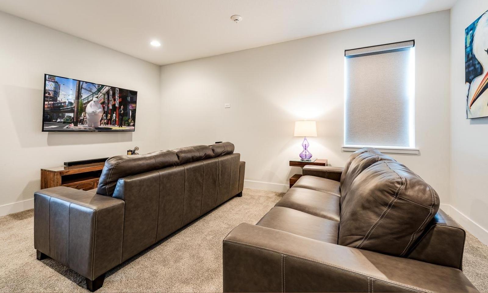 Custom 9 Bdrm With Stunning Themes At Encore Holiday home