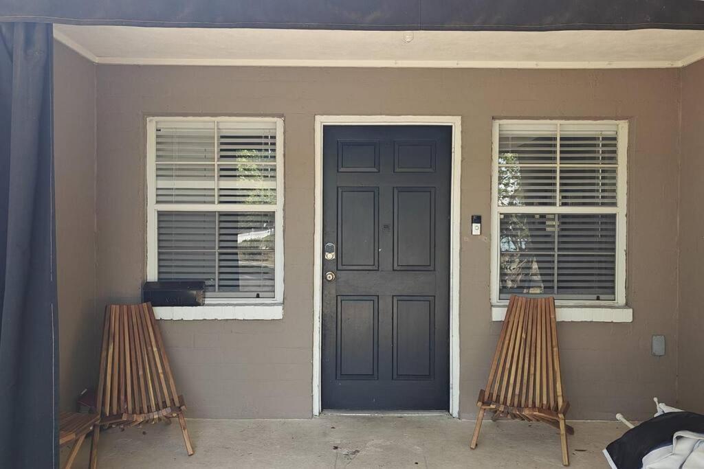 Holiday home Foodie Lovers Walkable Mills50 - Sleeps 10 - Near Airport *