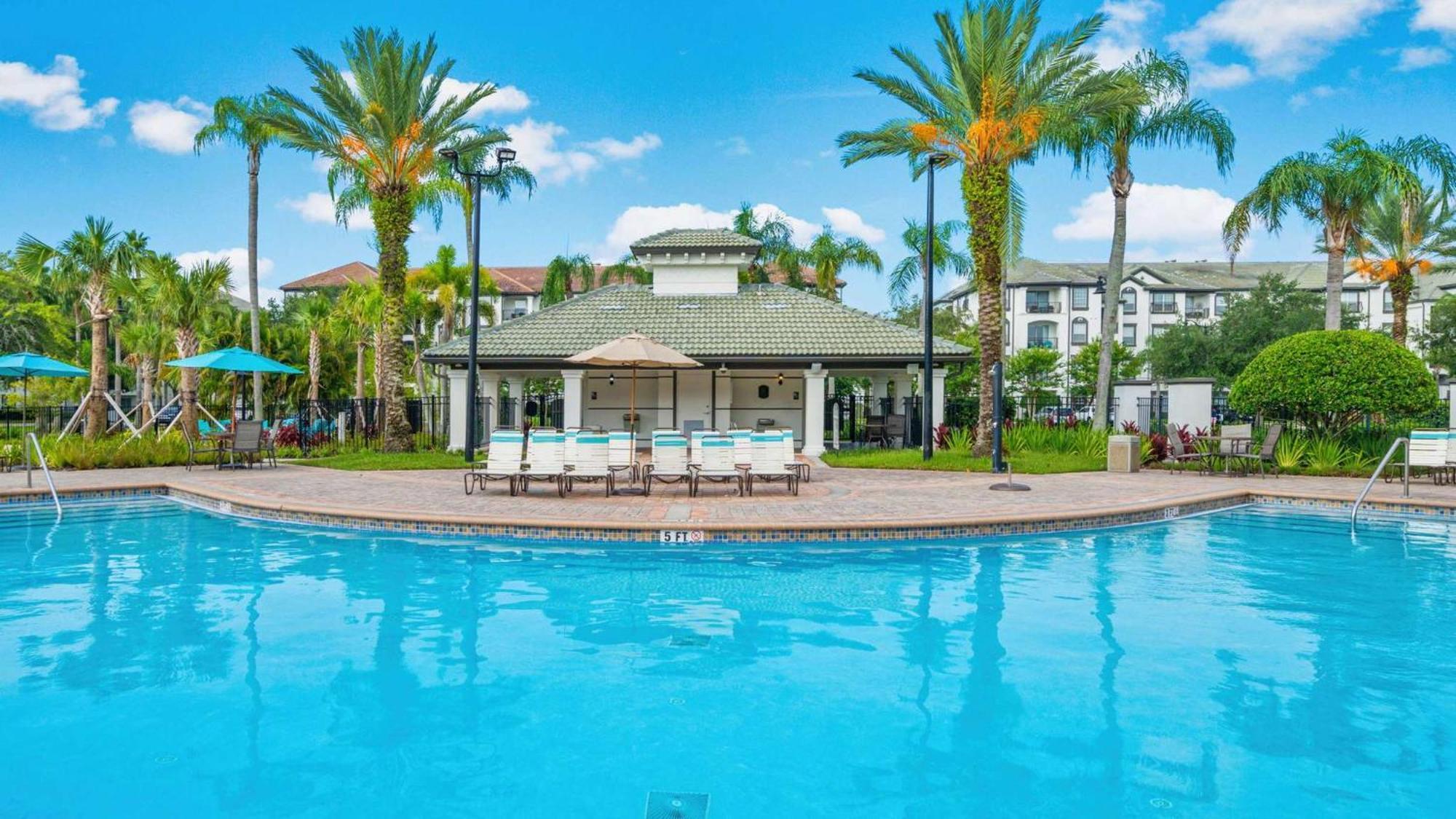 Apartment New! Fabulous Vista Cay Luxury Dream Near Theme Parks, And Walk To The Convention Center *