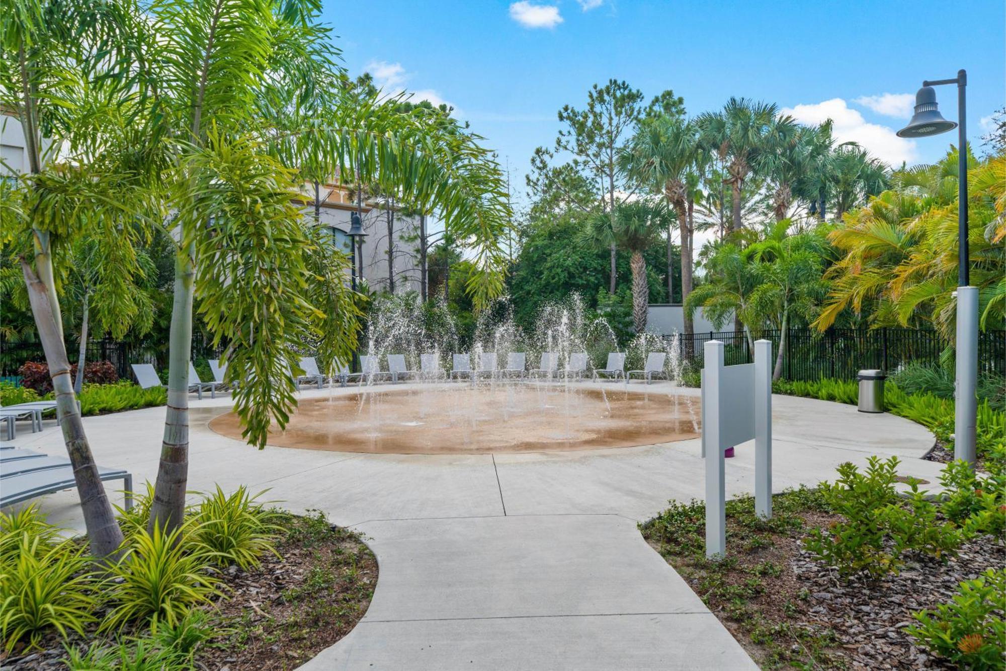 5026 Tideview Circle 13 *