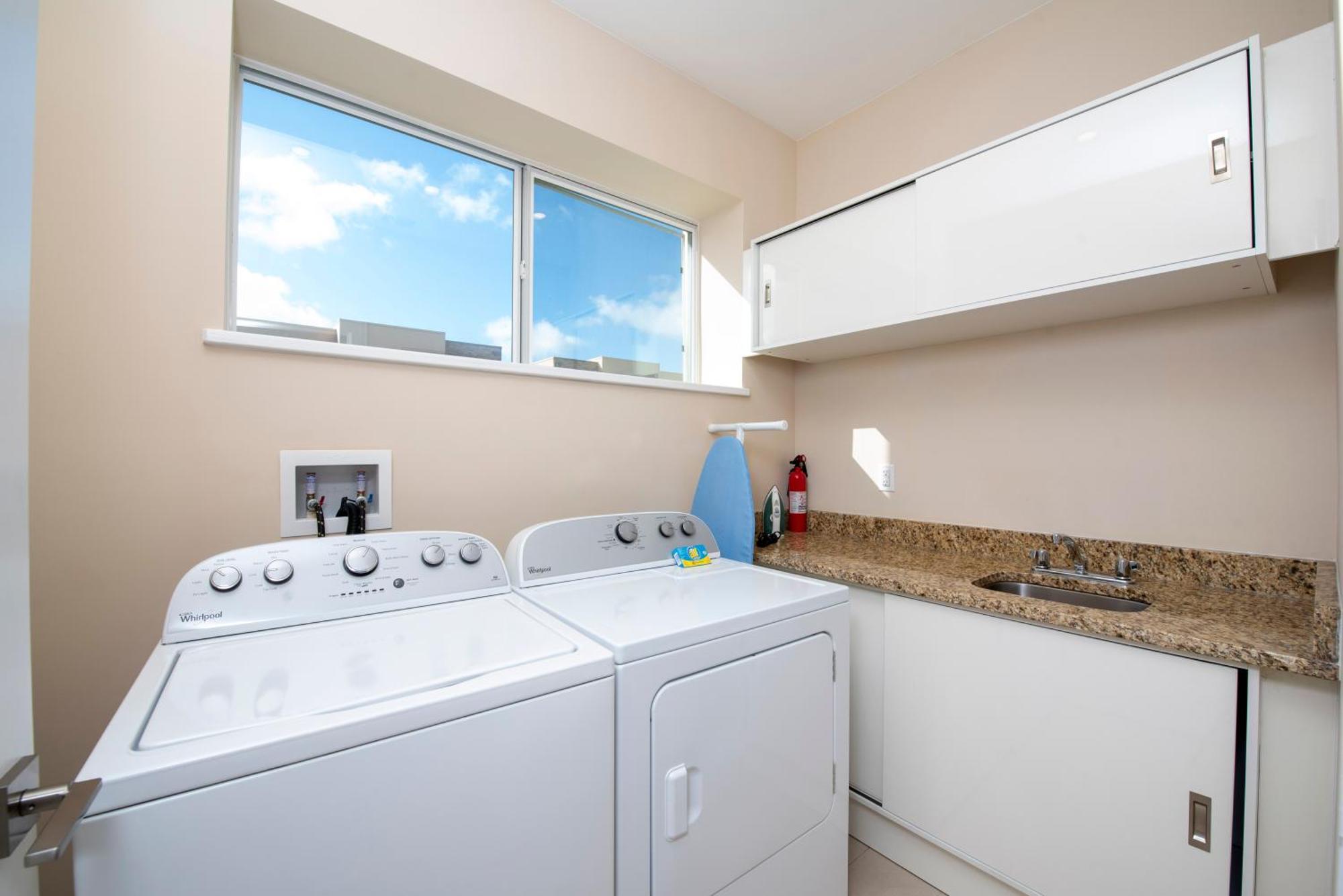 3 Bedrooms Luxury Near Holiday home *