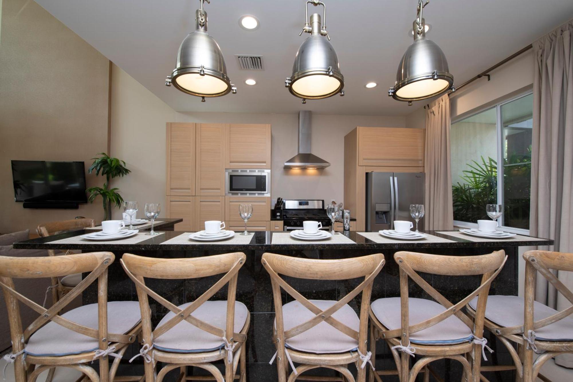 3 Bedrooms Luxury Near Holiday home Orlando