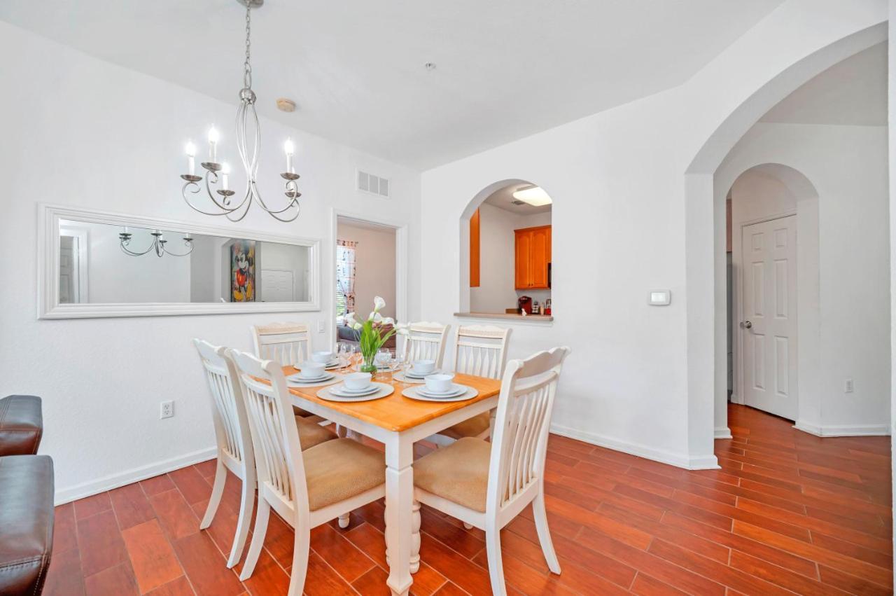 Cozy 3br Near Apartment Orlando