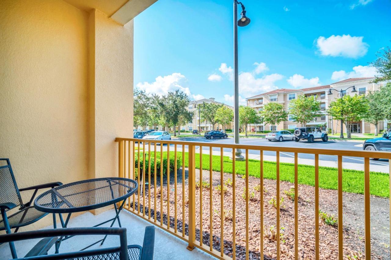 Cozy 3br Near Apartment *