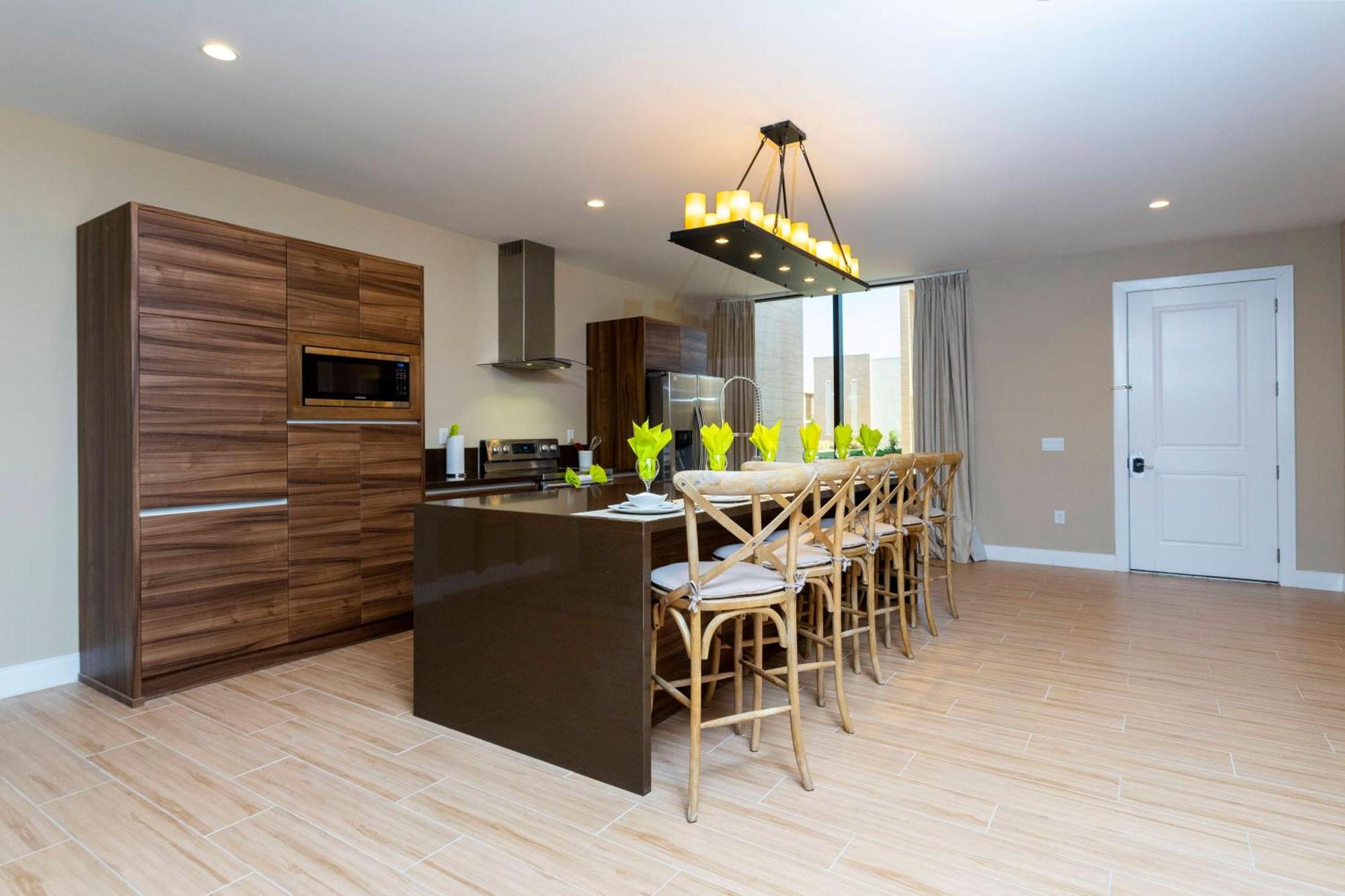 Luxury 3beds And 3ba 2 Miles From Holiday home Four Corners