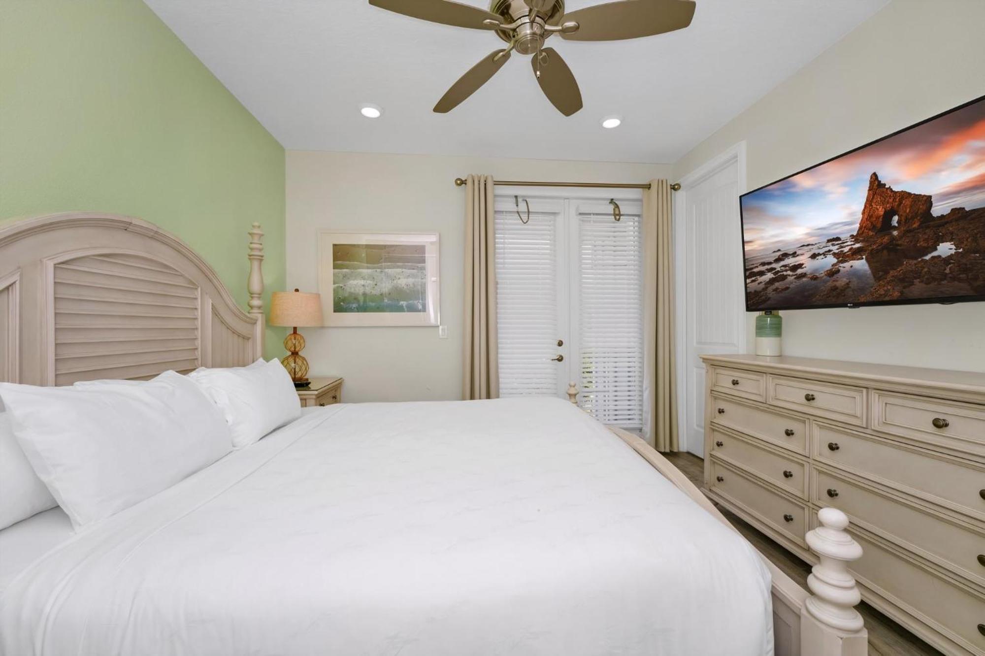 Holiday home Dreamy Near With Margaritaville Access - 8069kd *