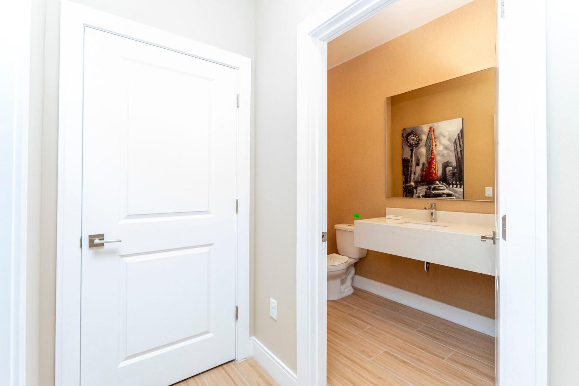 Luxury 3bedroom Near W/ Bbq & Outdoor Dining! Orlando