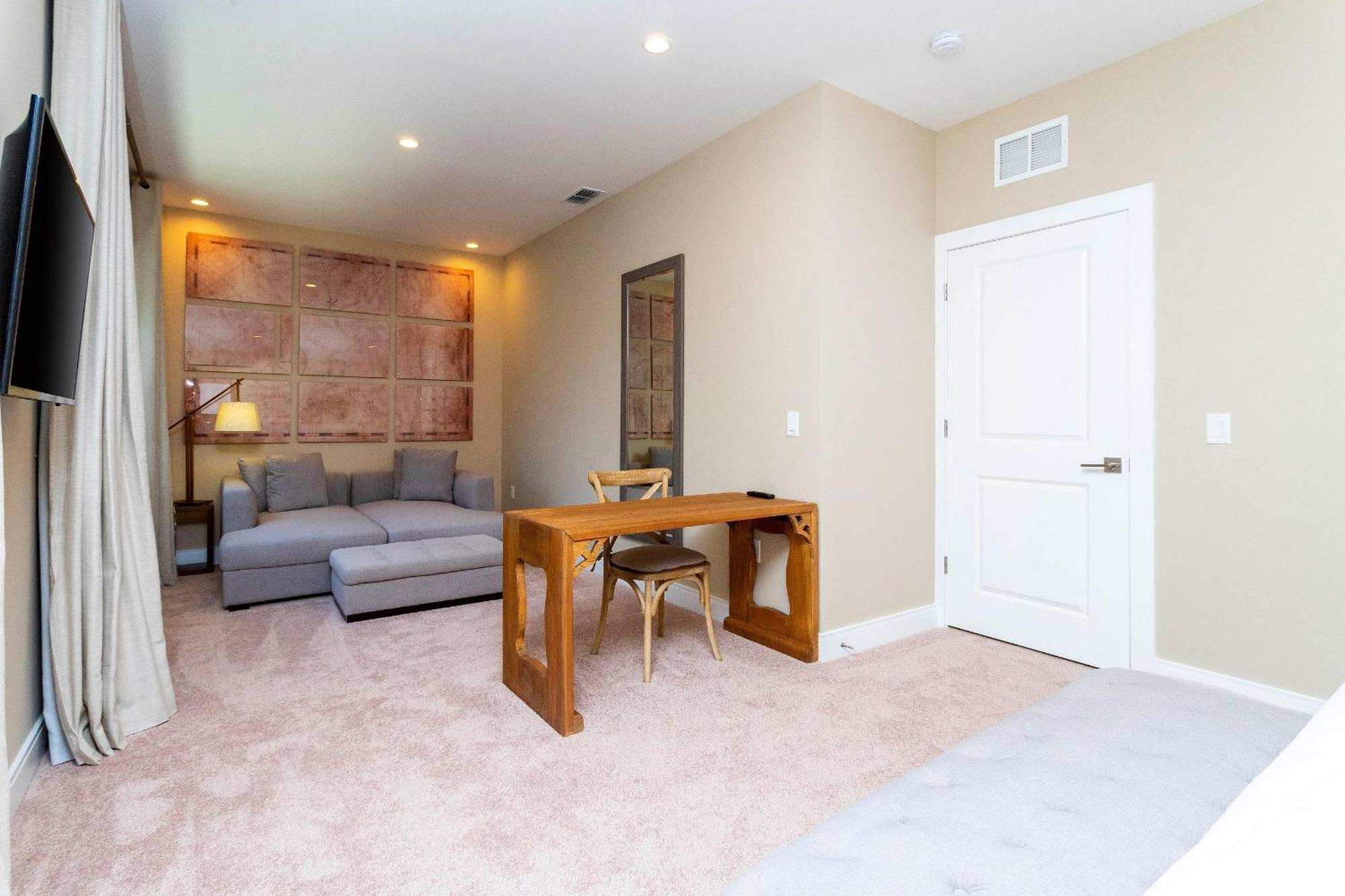 Luxury 3bedroom Near W/ Bbq & Outdoor Dining! Orlando