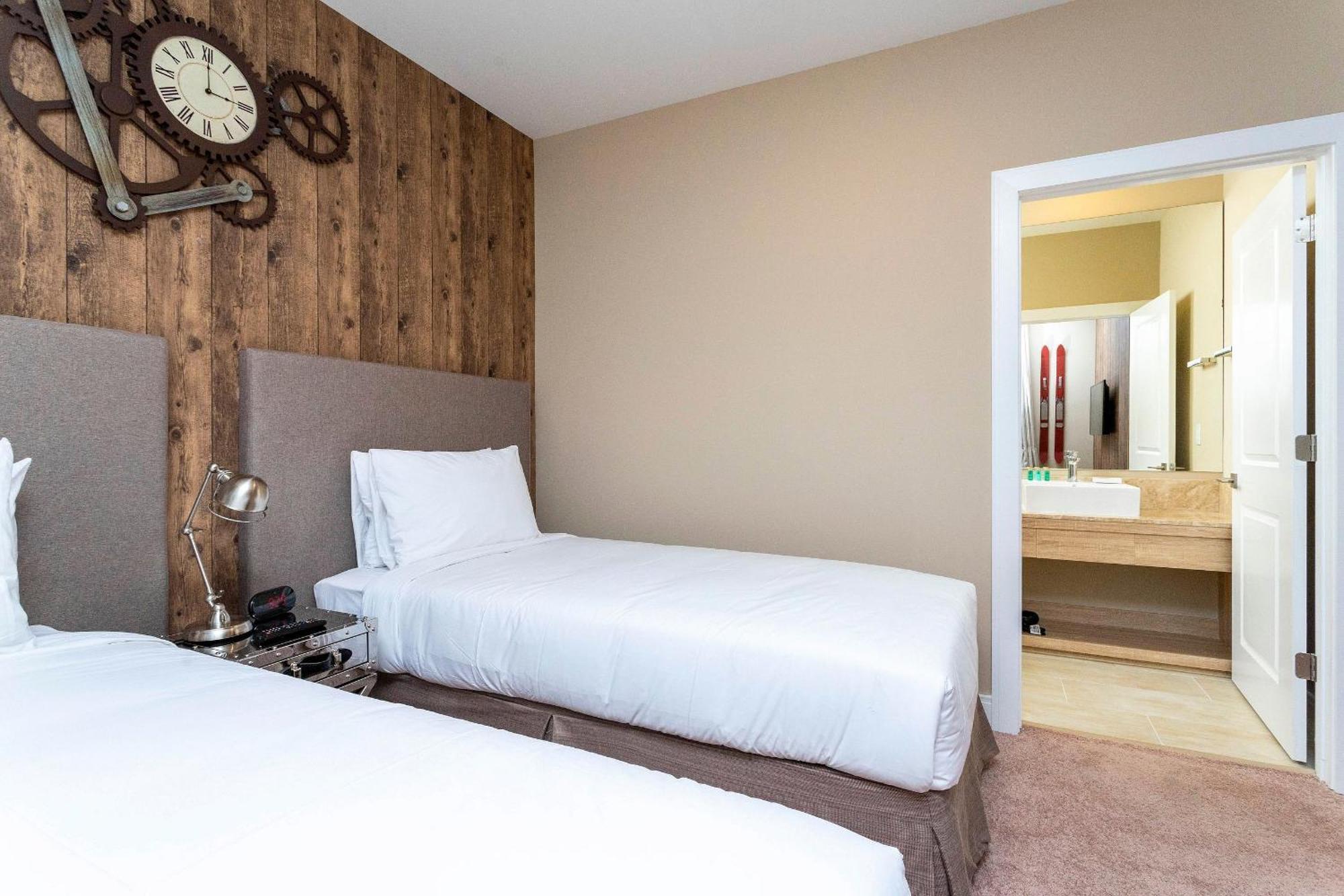 Luxury 3bedroom Near W/ Bbq & Outdoor Dining!