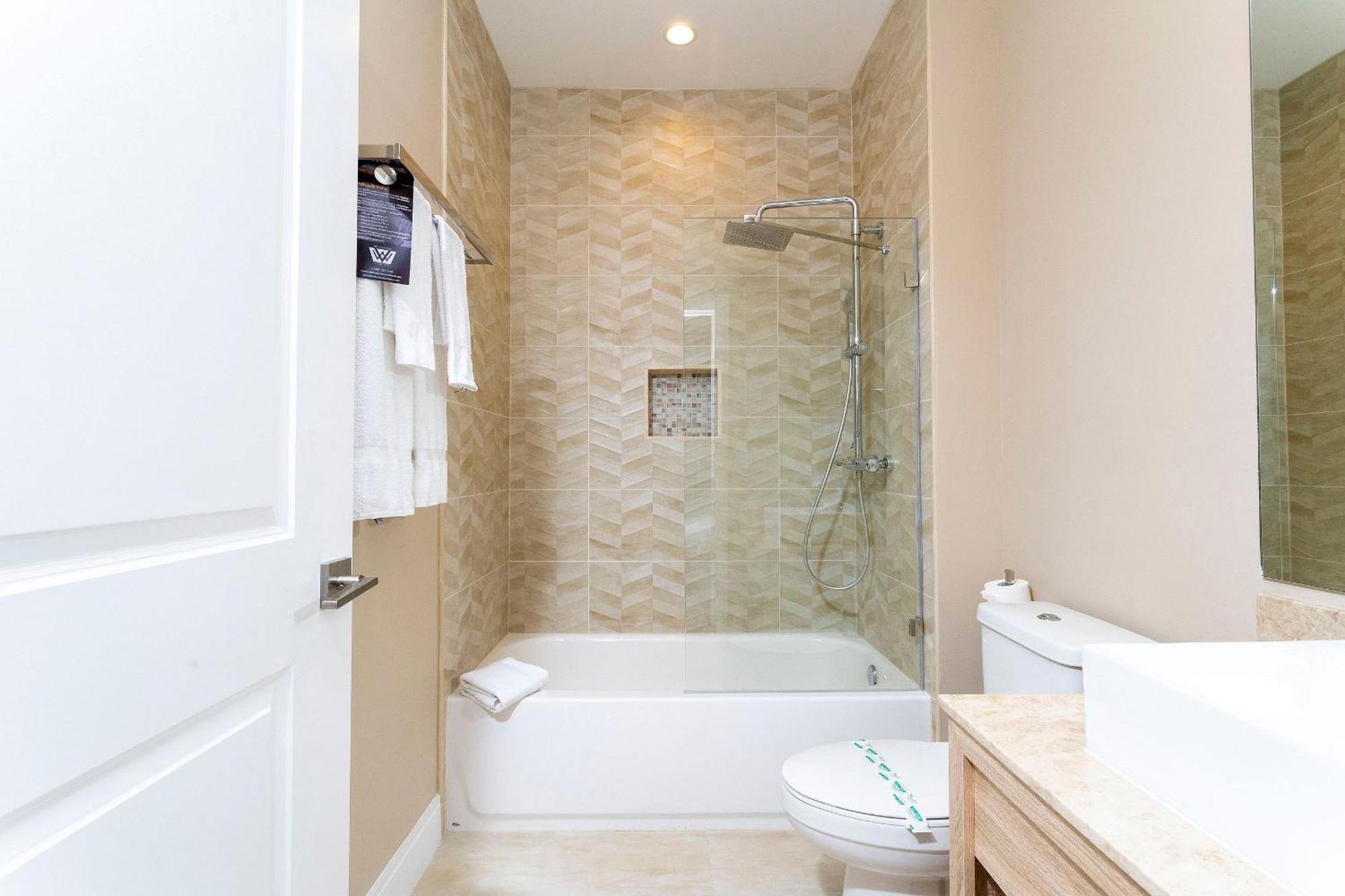 Luxury 3bedroom Near W/ Bbq & Outdoor Dining! Orlando
