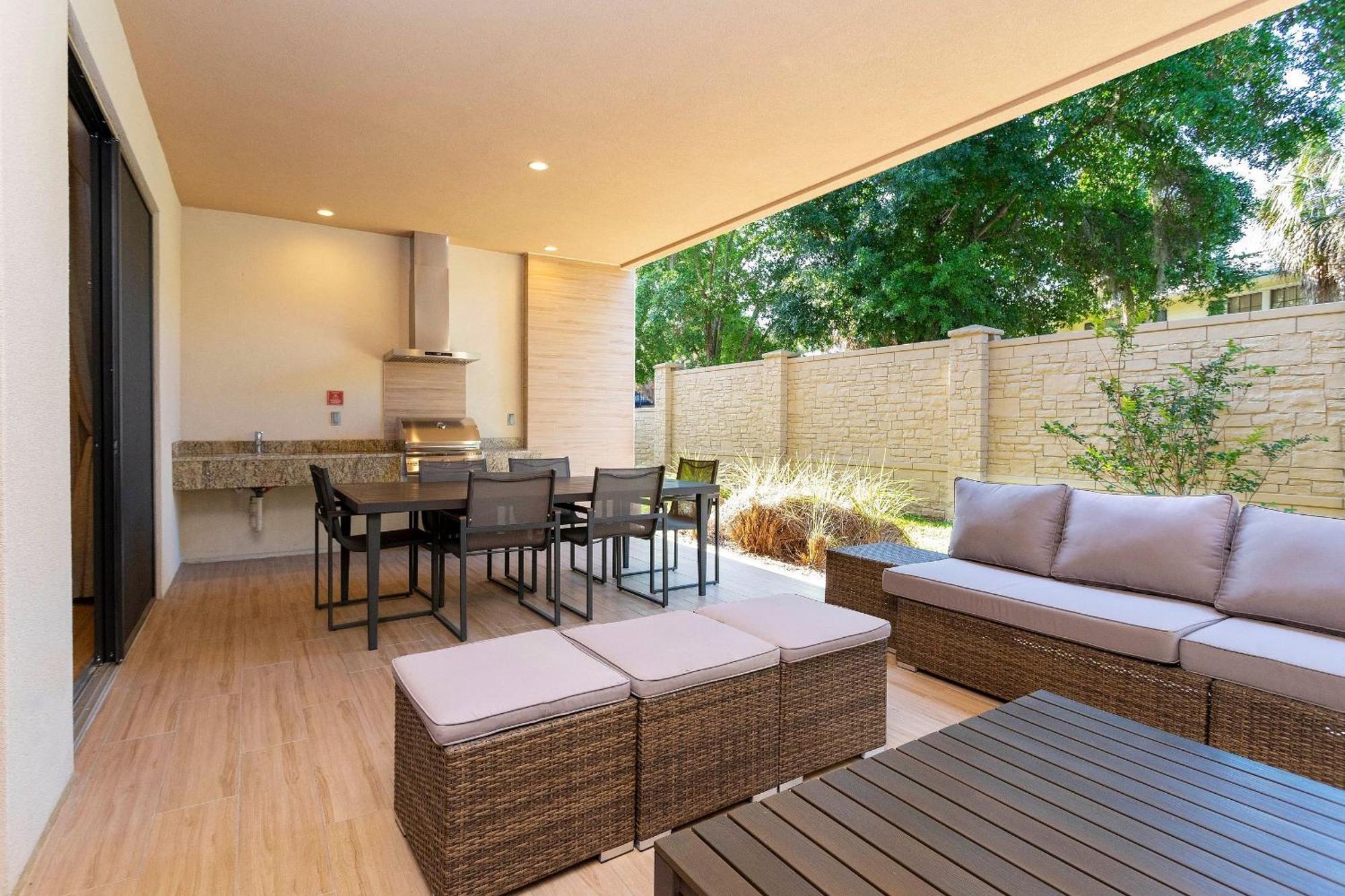 Luxury 3bedroom Near W/ Bbq & Outdoor Dining! Orlando