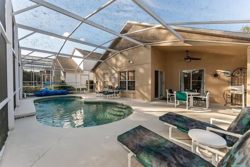 Beautiful Pool By World Holiday home Orlando