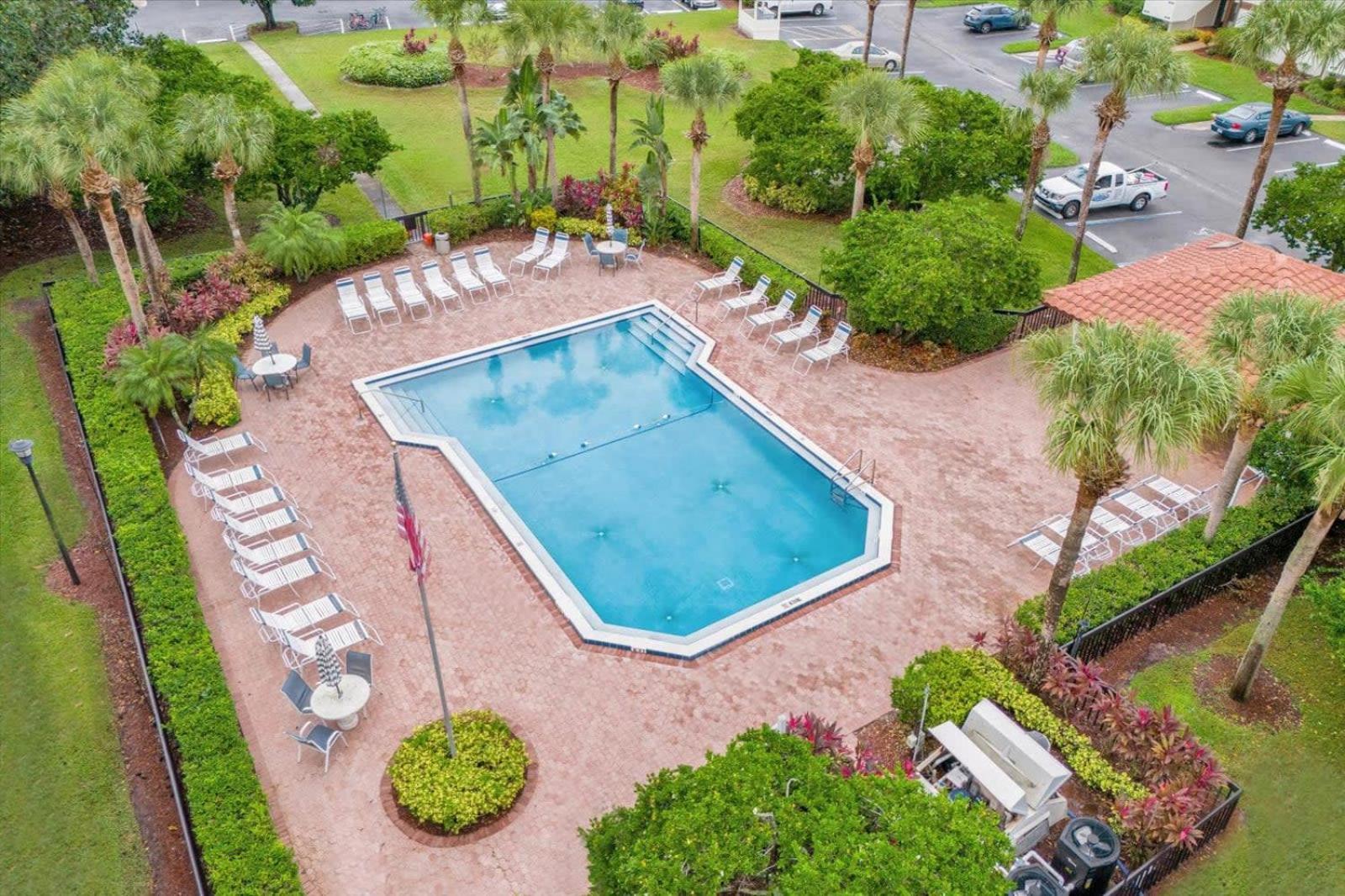 Golfer's Paradise Ventura Luxury Apartment