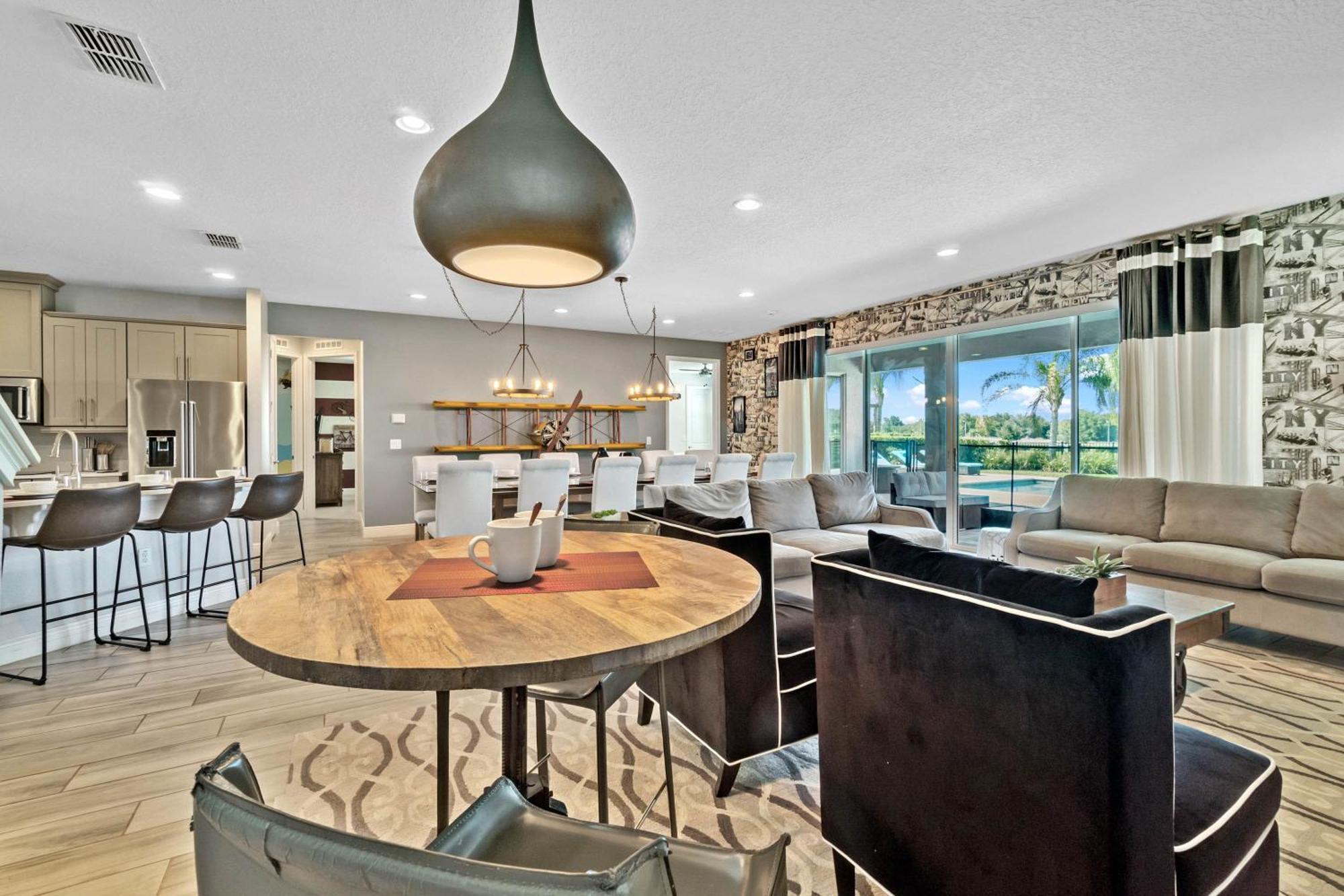 - Encore 1587 Villa Orlando